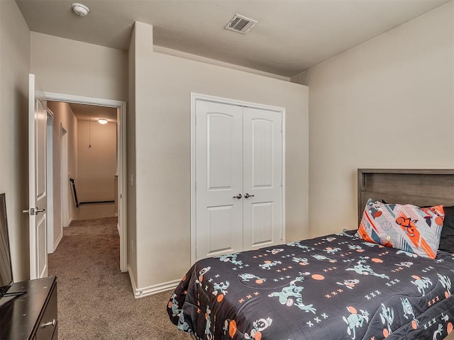 2313 NW 154th St, Edmond, OK 73013 - bedroom featuring carpet and a closet