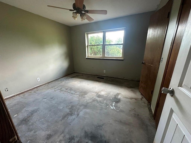 900 W Lakeview Rd, Elk City, OK 73644 - photo 8