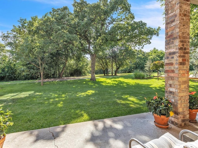 4109 Riva Ridge Ct, Edmond, OK 73003 - view of grassy yard featuring view of wooded area