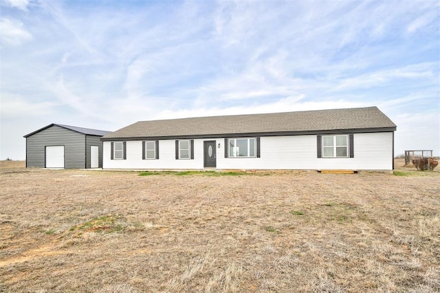 1646 County Road 1245, Tuttle, OK 73089 - ranch-style home featuring a detached garage