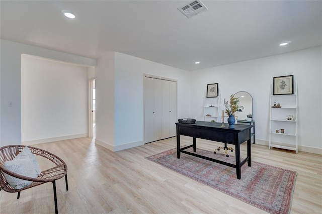 1646 County Road 1245, Tuttle, OK 73089 - office area featuring light wood-style flooring and recessed lighting