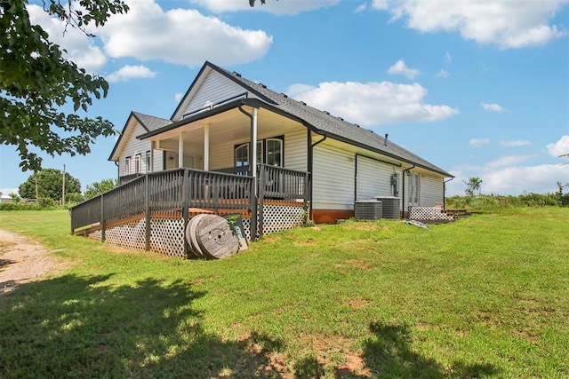 1600 Silver Stone Rd, Blanchard, OK 73010 - rear view of property featuring a yard