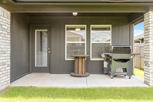 8705 Gibbs Dr, Oklahoma City, OK 73135 - view of patio / terrace