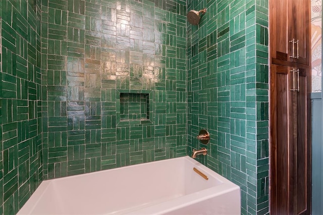 814 NE 18th St, Oklahoma City, OK 73105 - bathroom featuring shower / washtub combination
