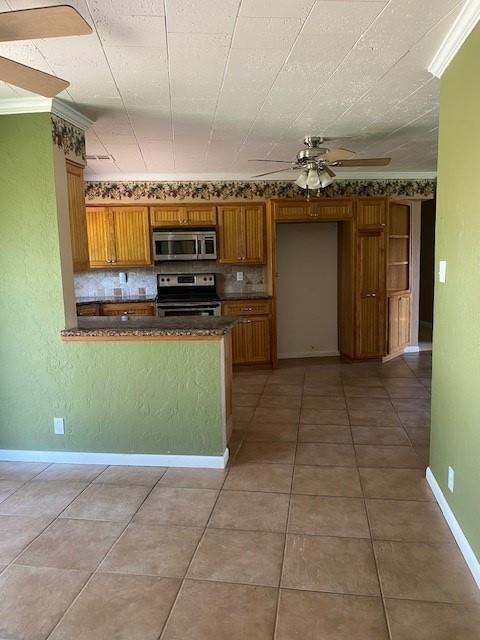 516 S 4th St, Mountain View, OK 73062 - photo 8