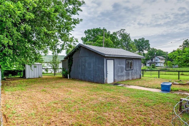 201 E 2nd St, Stroud, OK 74079 - view of shed