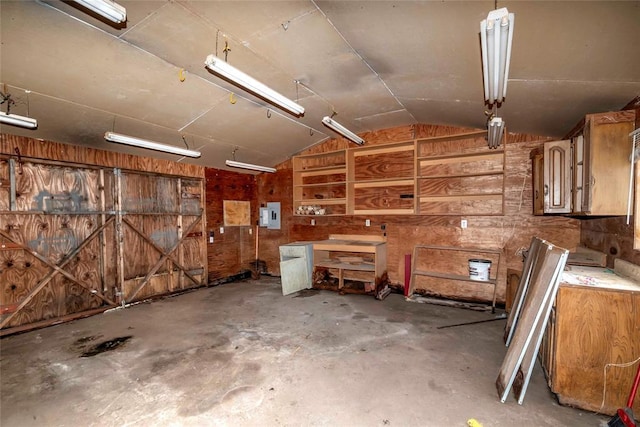 201 E 2nd St, Stroud, OK 74079 - view of garage