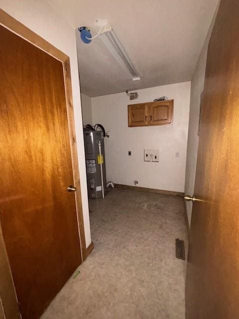 11825 N 3660th Rd, Cromwell, OK 74884 - corridor featuring gas water heater