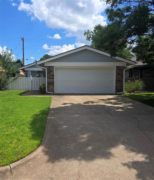5904 Vixen Way, Oklahoma City, OK 73142 - ranch-style home with brick siding and concrete driveway