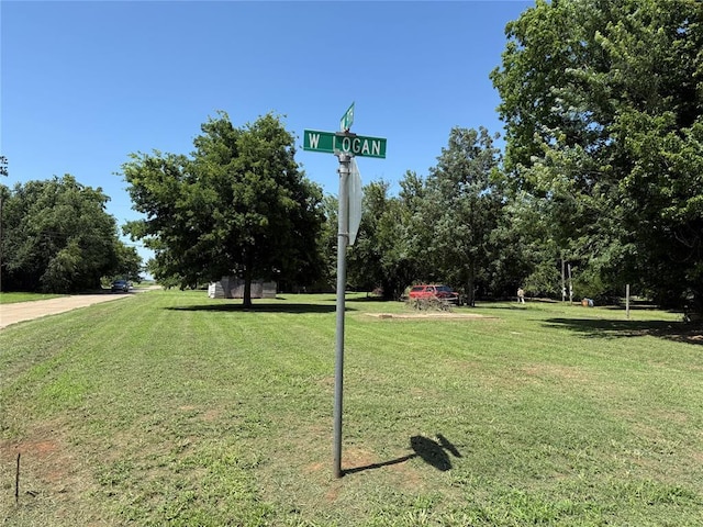 924 W Logan Ave, Guthrie, OK 73044 - photo 2