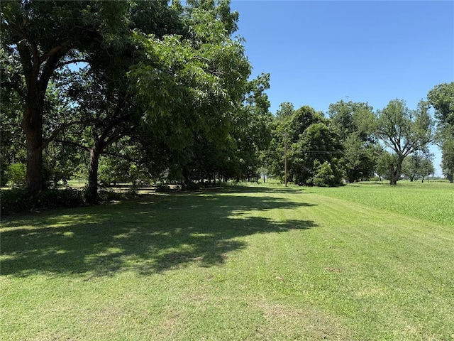 912 W Logan Ave, Guthrie, OK 73044 - photo 2