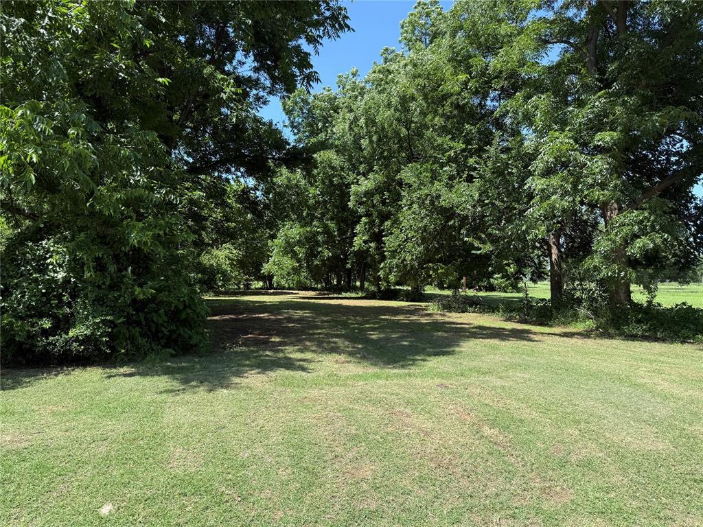 916 W Logan Ave, Guthrie, OK 73044 - photo 2