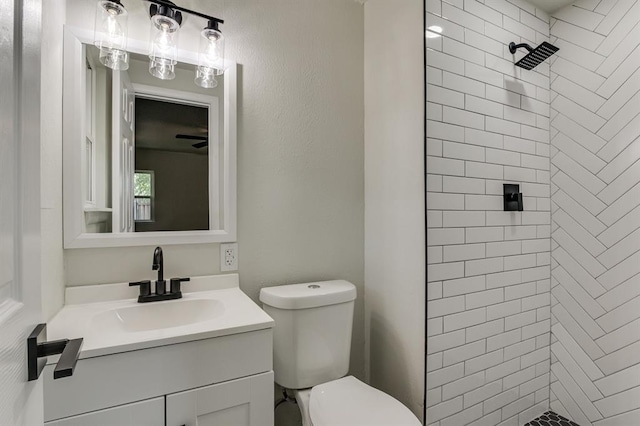 3325 NW 65th St Unit 4057723241, Oklahoma City, OK 73116 - full bath featuring tiled shower and vanity
