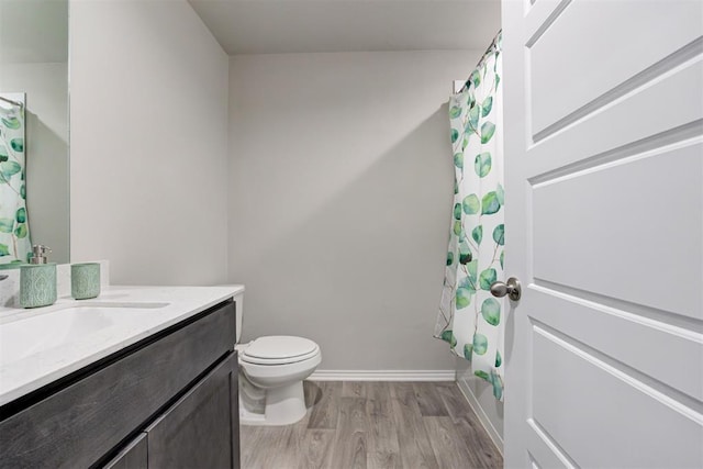 10409 NW 25th St, Yukon, OK 73099 - full bath featuring vanity and wood finished floors