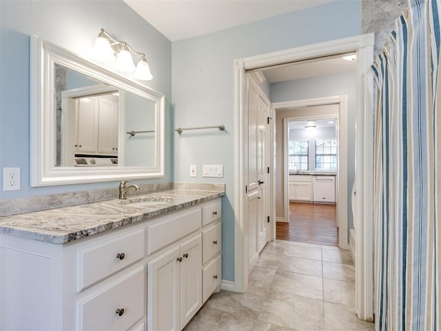 1616 E Cottonwood Rd, Goldsby, OK 73093 - full bath with vanity