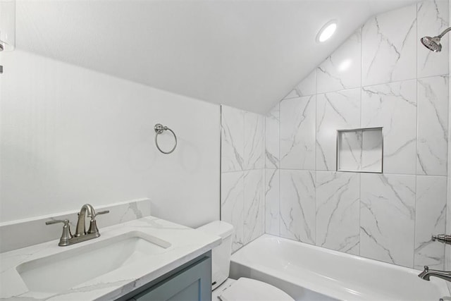 4204 Chesterfield Pl, Oklahoma City, OK 73179 - bathroom featuring lofted ceiling, vanity, and shower / tub combination