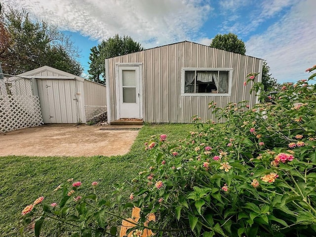 309 N Spencer Ave, Hinton, OK 73047 - view of shed