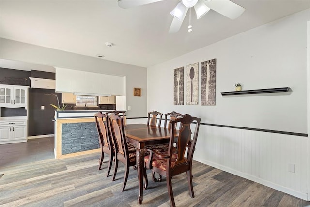 8316 NW 39th St, Bethany, OK 73008 - dining area featuring wood finished floors and ceiling fan