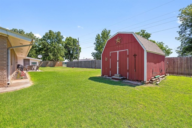213 Meadowlark Ln, Fort Cobb, OK 73038 - fenced backyard featuring an outdoor structure