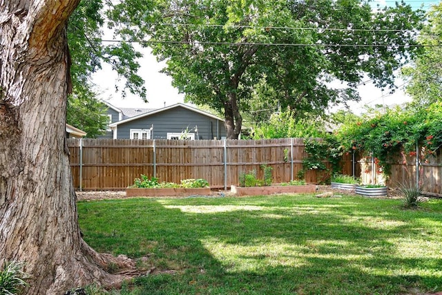 2629 Cashion Pl, Oklahoma City, OK 73112 - view of fenced backyard