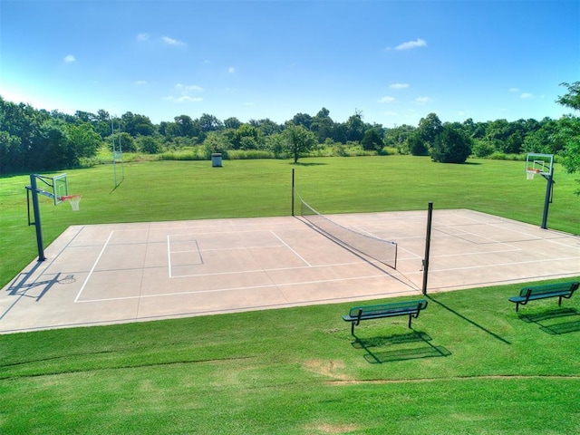4116 Armstead Ave, Edmond, OK 73012 - view of home's community with a yard, community basketball court, and a tennis court