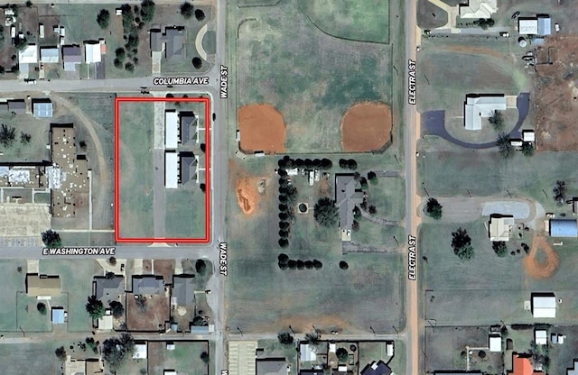 1501 N Wade St, Sayre, OK 73662 - aerial view of property's location with property boundaries highlighted