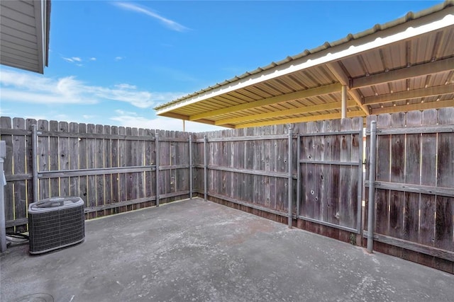 1501 N Wade St, Sayre, OK 73662 - view of patio / terrace
