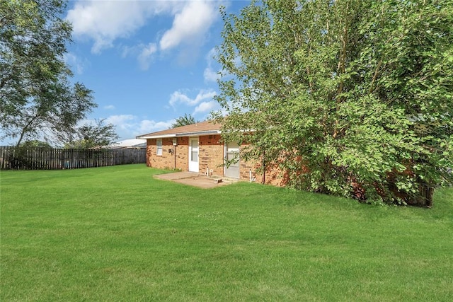 418 N Electra St, Sayre, OK 73662 - view of fenced backyard