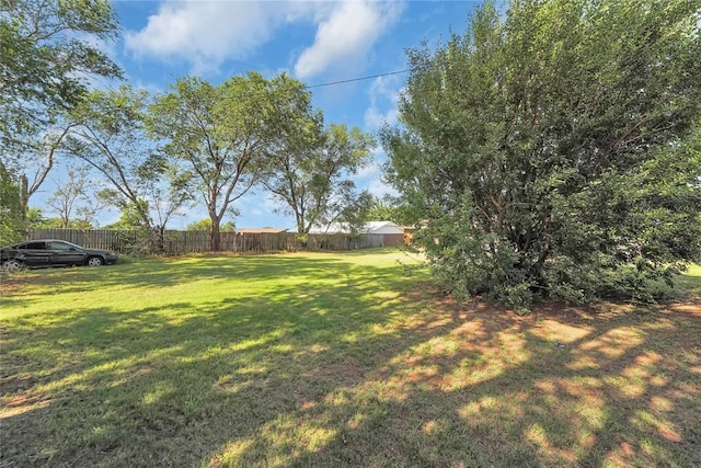 418 N Electra St, Sayre, OK 73662 - view of yard