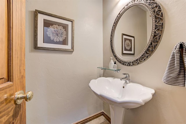 11409 SW 109th St, Mustang, OK 73064 - view of bathroom
