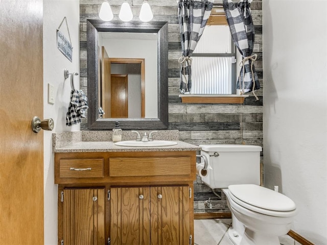 700 S Willowood Dr, Yukon, OK 73099 - bathroom featuring toilet and vanity