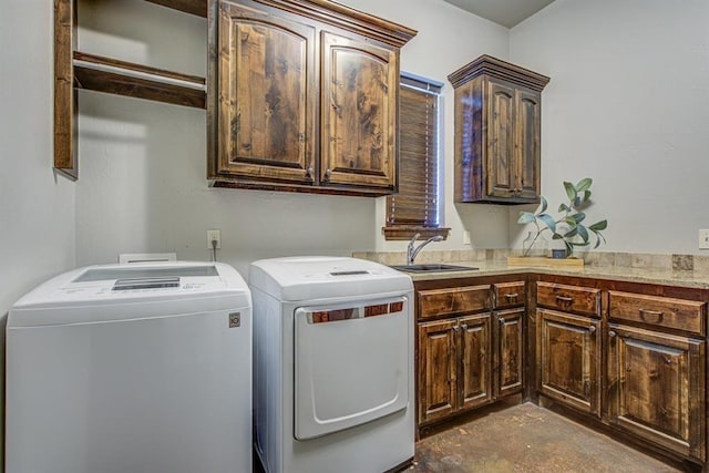 9020 NW 147th Ter, Yukon, OK 73099 - laundry room featuring cabinet space and washing machine and dryer