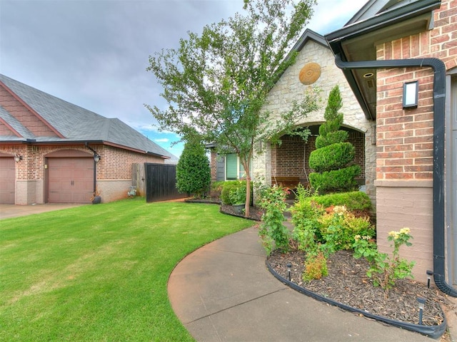 7032 NW 159th Pl, Edmond, OK 73013 - view of yard
