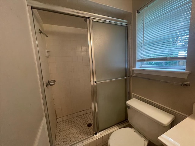 5333 Coble St, Oklahoma City, OK 73135 - bathroom featuring a shower stall and vanity