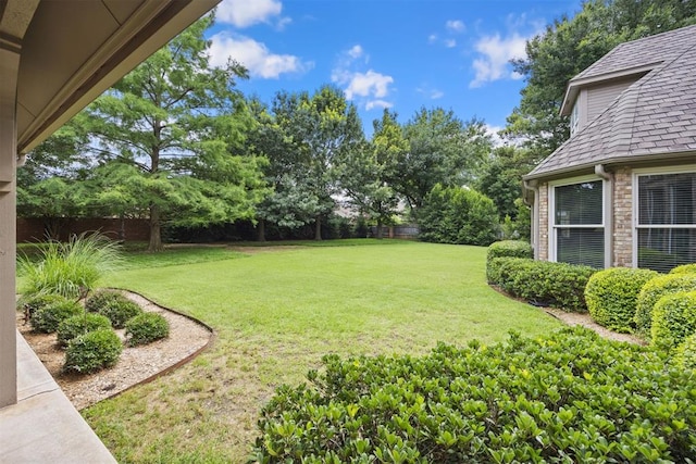 1608 Mulholland Dr, Edmond, OK 73003 - view of yard featuring view of scattered trees