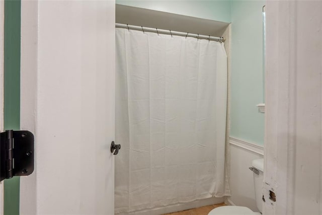 1301 N Broadview Dr, Oklahoma City, OK 73127 - full bathroom with a shower with shower curtain