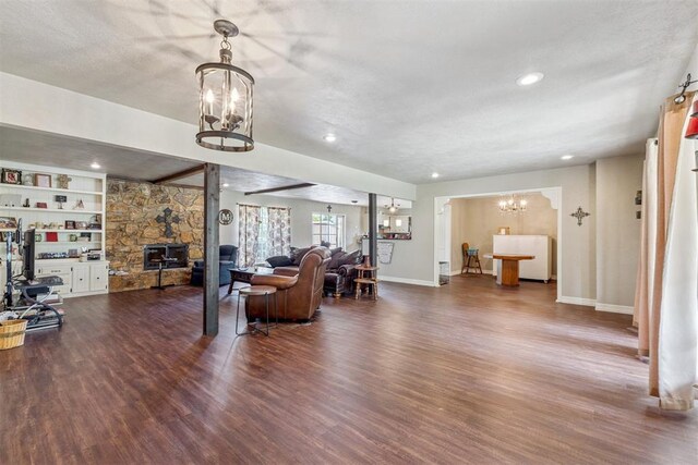 11900 Surrey Ln, Yukon, OK 73099 - living area with a chandelier, wood finished floors, and recessed lighting