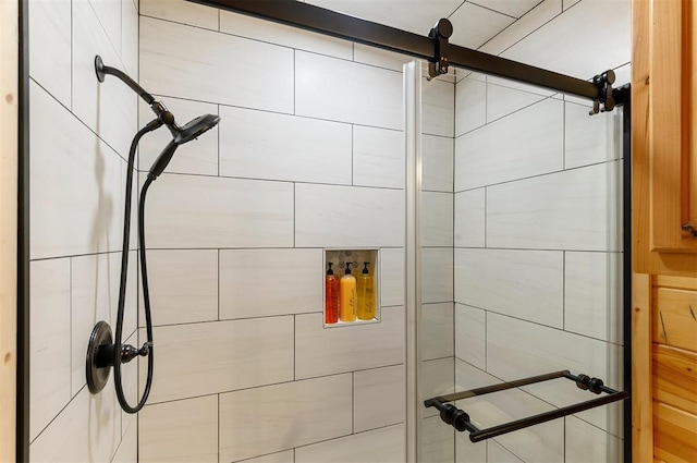 232 Orange Grove Rd, Broken Bow, OK 74728 - full bathroom featuring a stall shower