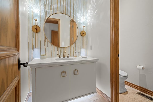 18816 Otter Creek Dr, Edmond, OK 73012 - bathroom with vanity and toilet