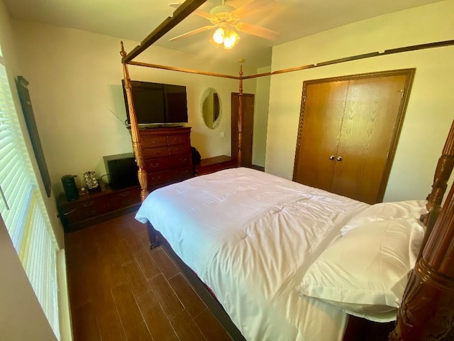 450 Hickory Hill Dr, Choctaw, OK 73020 - bedroom with wood finished floors, a closet, and ceiling fan