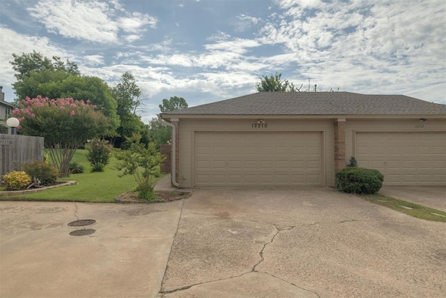 12210 High Meadow Ct, Oklahoma City, OK 73170 - garage with concrete driveway