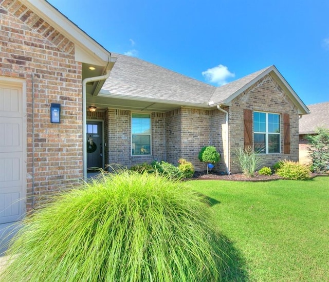 1919 Twisted Oak Ct, Shawnee, OK 74804 - photo 1