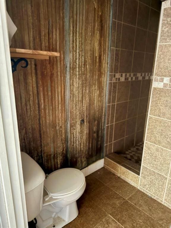 223 N Market St, Cordell, OK 73632 - full bath featuring a stall shower and tile patterned flooring