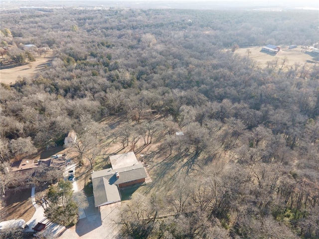 2728 NE 99th St, Oklahoma City, OK 73131 - aerial view of property and surrounding area featuring a forest