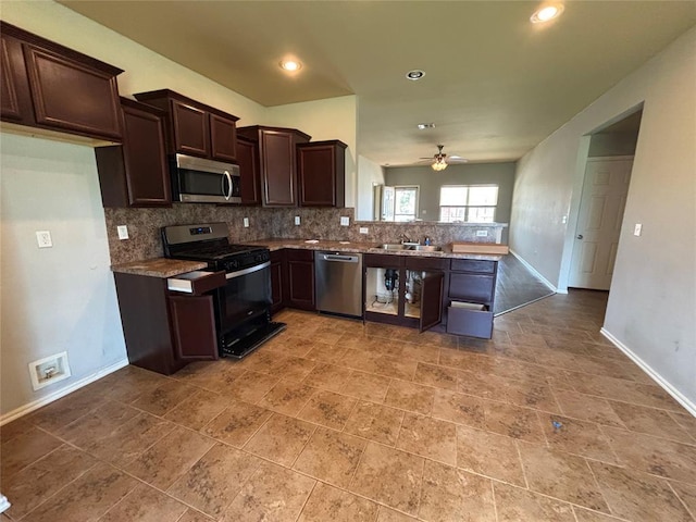 11441 SW 25th Ter, Yukon, OK 73099 - photo 2