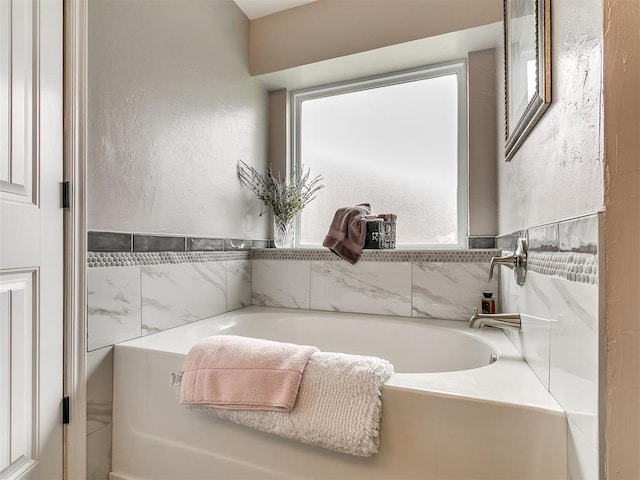 1401 Baycharter St, Norman, OK 73071 - bathroom featuring plenty of natural light and a bath