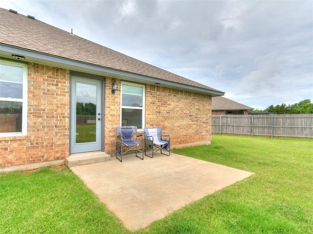 1401 Baycharter St, Norman, OK 73071 - view of yard with a patio