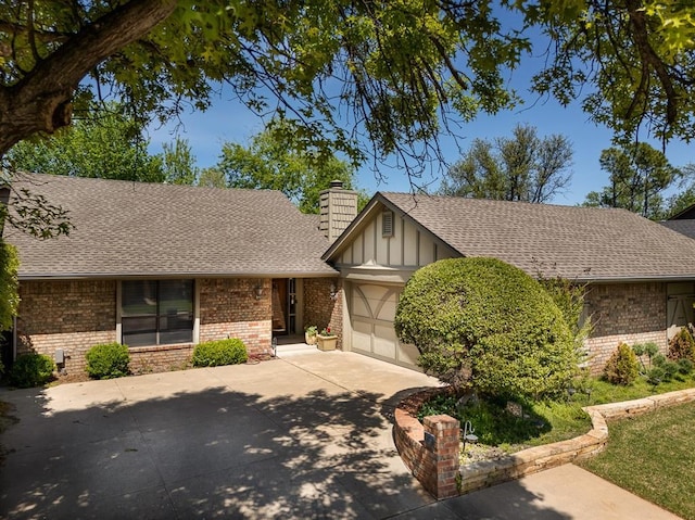 3233 Raintree Rd, Oklahoma City, OK 73120 - photo 1