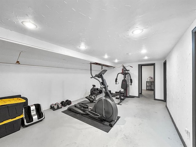 521 E Broadway St, Lexington, OK 73051 - view of workout area