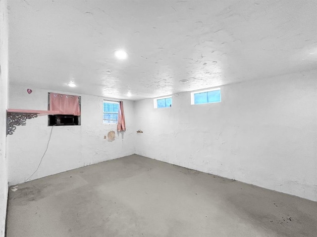 521 E Broadway St, Lexington, OK 73051 - view of basement
